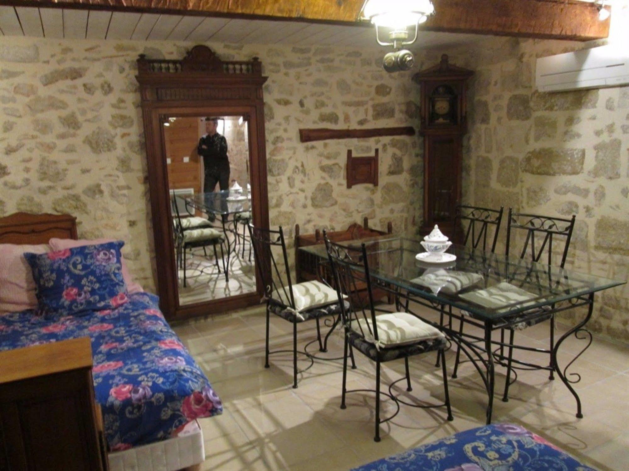 Vieux Bed & Breakfast